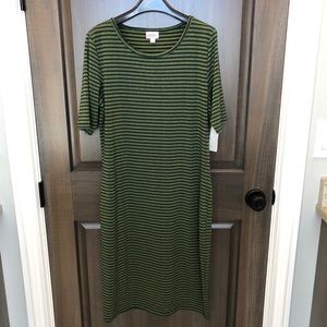 Lularoe Julia dress. NWT Size Large
